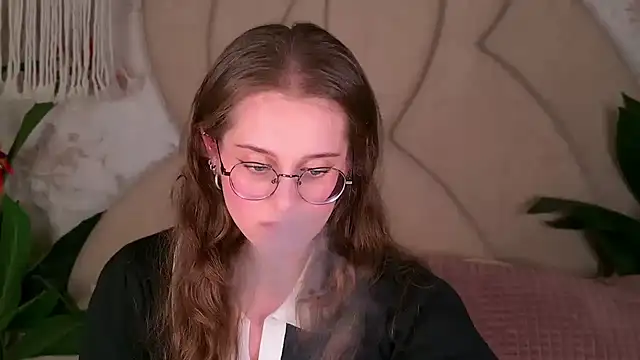 RileyMimicho online show from 29, 10, 2025