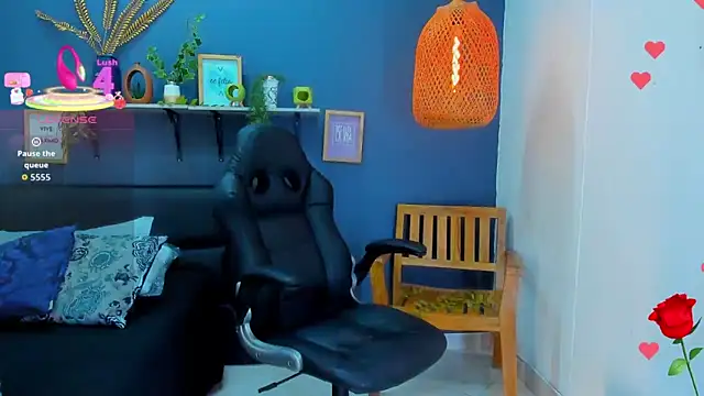 yessila parker online show from 19, 2, 2026