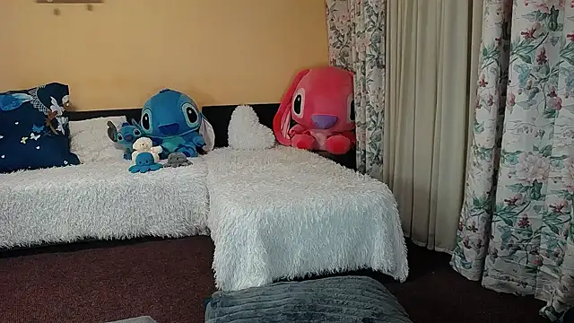 Maddison Summer online show from 31, 10, 2025