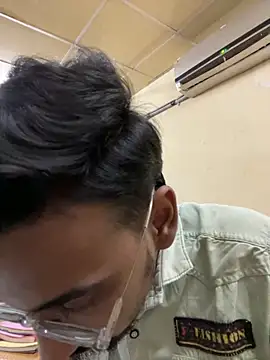 hypersexdriveboi online show from 11, 9, 2025