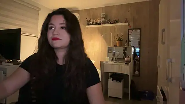 Snapshot of Piolapk chatting on 31, 3, 2026 Piolapk online show from 31, 3, 2026