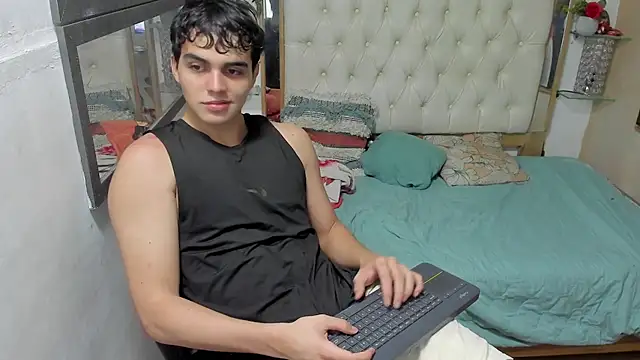 heiker  online show from 14, 10, 2025