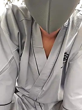 daaarin44 online show from 4, 3, 2026