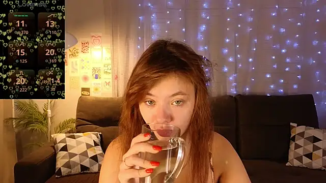 Snapshot of meow_mellie chatting on 25, 9, 2025 meow mellie online show from 25, 9, 2025