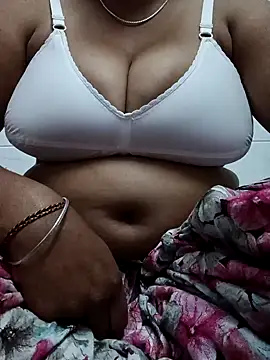Snapshot of Payal_Rai chatting on 5, 3, 2025 Payal Rai online show from 5, 3, 2025