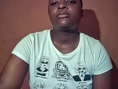 sexyhips2001 online show from 13, 11, 2025