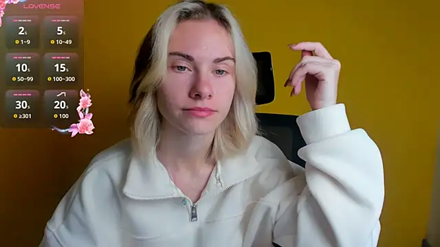 Fiona Night online show from 11, 10, 2025