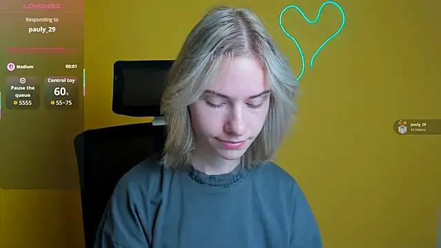 Fiona Night online show from 23, 10, 2025