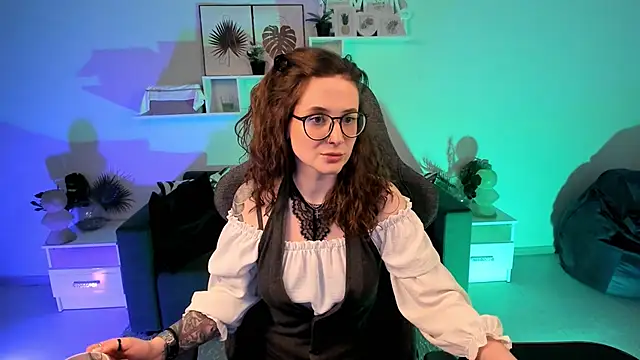 OliviaMcClean online show from 20, 3, 2025