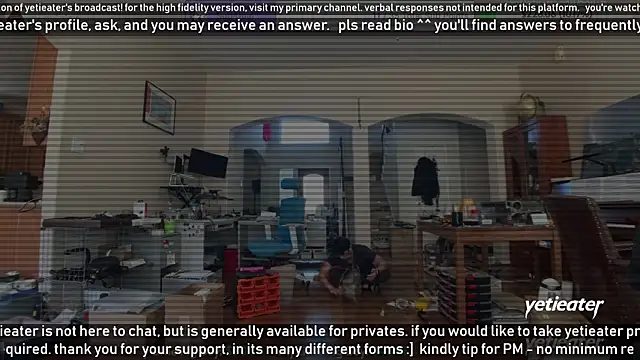 Snapshot of yetieater chatting on 6, 1, 2025 yetieater online show from 6, 1, 2025