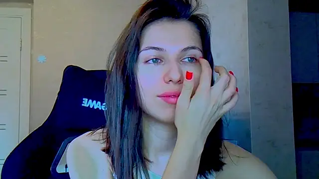 Snapshot of YourrAngelllll chatting on 7, 3, 2025 YourrAngelllll online show from 7, 3, 2025