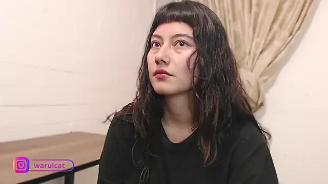 Laury uri online show from 12, 2, 2026