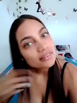 Snapshot of Ehilyn chatting on 12, 9, 2025 Ehilyn online show from 12, 9, 2025