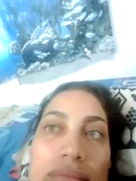 Snapshot of Ehilyn chatting on 25, 9, 2025 Ehilyn online show from 25, 9, 2025