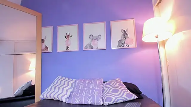 NehandaClarck  online show from 15, 11, 2025