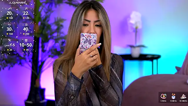 SophiaPotts online show from 10, 10, 2025