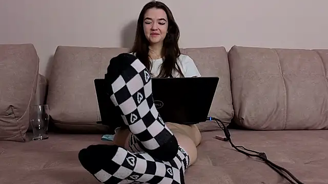 Snapshot of imyourdreams chatting on 15, 5, 2026 imyourdreams online show from 15, 5, 2026