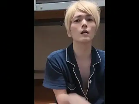 Snapshot of mgnhiroyuki chatting on 4, 7, 2026 mgnhiroyuki online show from 4, 7, 2026