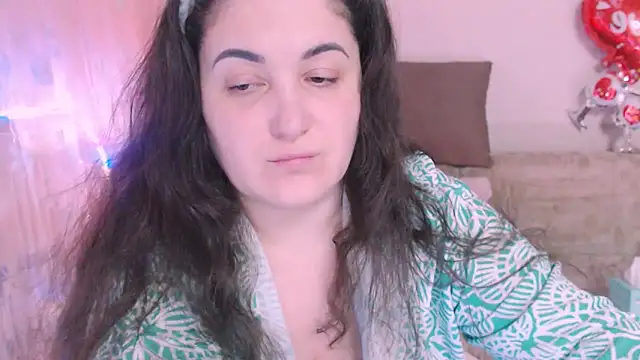Snapshot of SoftLia chatting on 2, 3, 2025 SoftLia online show from 2, 3, 2025