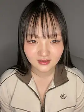 MinaKubo online show from 21, 5, 2026