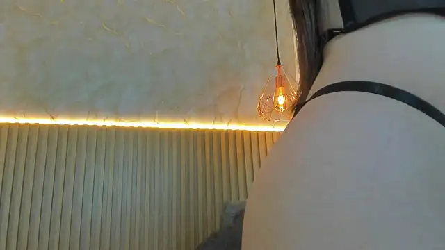 Snapshot of Annie_paradise17 chatting on 21, 5, 2026 Annie paradise17 online show from 21, 5, 2026