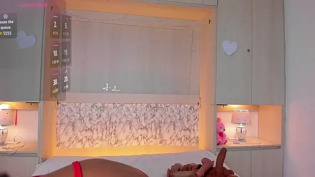 BeverlySteel online show from 16, 12, 2025