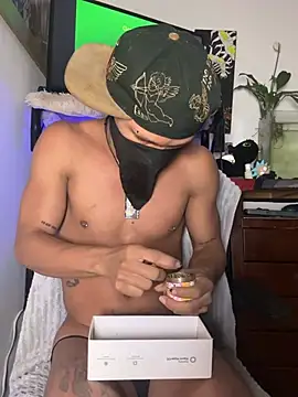 CRAZY-BOY99 online show from 19, 7, 2026