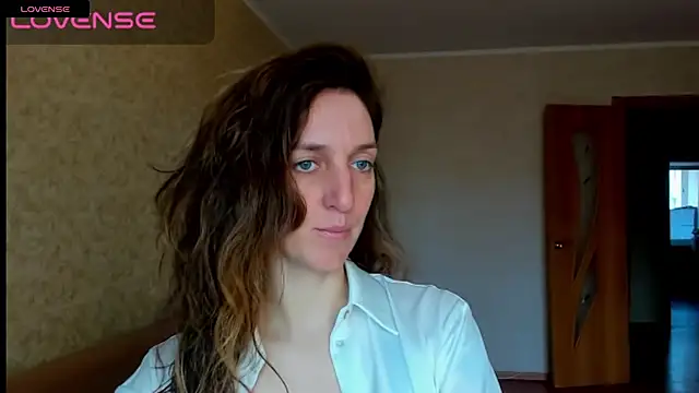 desired zzoya online show from 15, 4, 2026