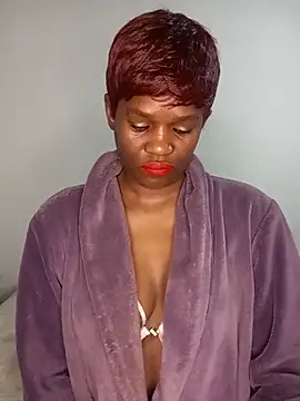 Missvixen81 online show from 10, 6, 2026