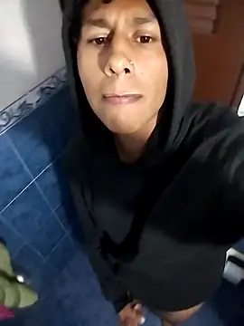 Snapshot of pussi_desstroyer chatting on 18, 11, 2025 pussi desstroyer online show from 18, 11, 2025