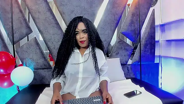 CandyMartinez  online show from 14, 10, 2025