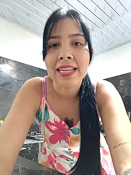 Candy-Body online show from 7, 3, 2025