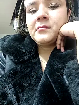 Snapshot of mandy-moore chatting on 16, 5, 2026 mandy-moore online show from 16, 5, 2026