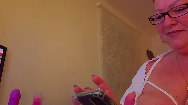 Snapshot of conny99 chatting on 15, 3, 2025 conny99 online show from 15, 3, 2025