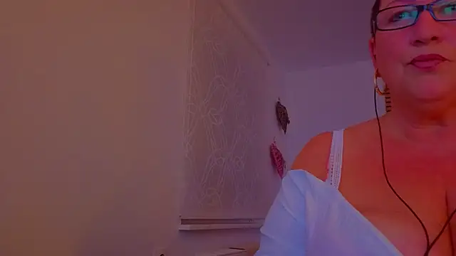 Snapshot of conny99 chatting on 15, 9, 2025 conny99 online show from 15, 9, 2025