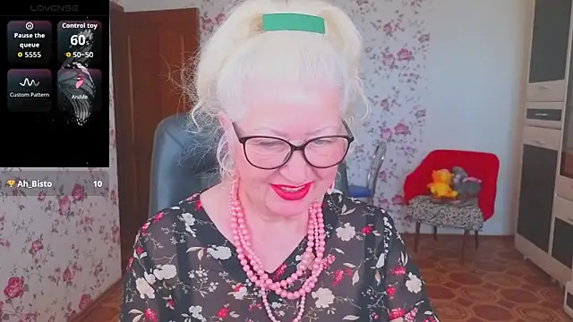 Maya Mayflower online show from 18, 5, 2026
