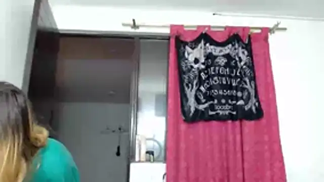 KratosAfroditacs online show from 24, 10, 2025