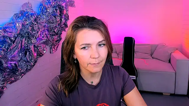 NicoleHitman online show from 15, 9, 2025