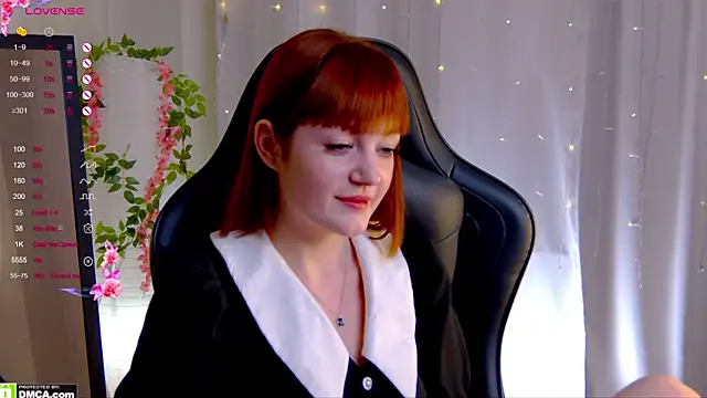 Ashley Nicks online show from 23, 10, 2025