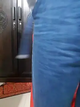 Snapshot of Soniya_rose chatting on 5, 3, 2025 Soniya rose online show from 5, 3, 2025