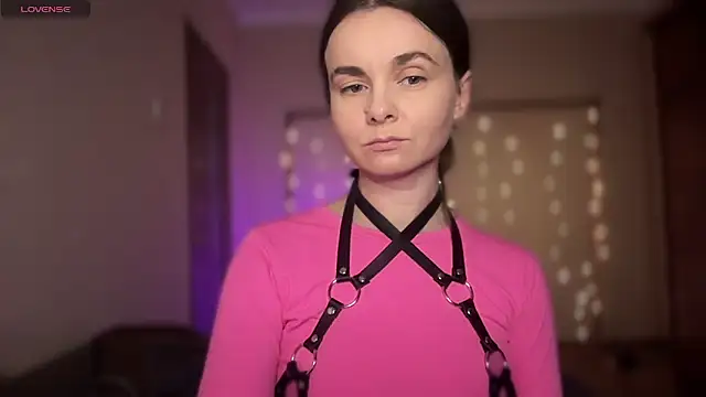 lanaloulou online show from 21, 10, 2025