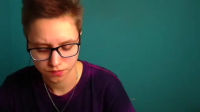 Bella Swannn online show from 21, 3, 2025