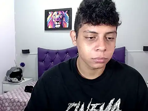 Alejandroo 22 online show from 24, 9, 2025