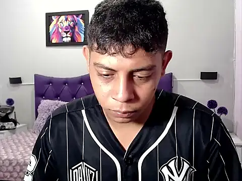 Alejandroo 22 online show from 27, 10, 2025