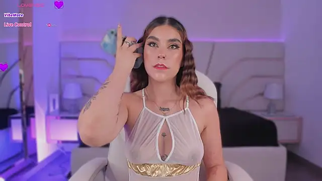 Snapshot of Violeta-Marquez chatting on 15, 3, 2025 Violeta-Marquez online show from 15, 3, 2025