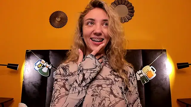 Jessie Curlyy online show from 27, 9, 2025