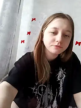 Snapshot of Bonechka chatting on 17, 12, 2025 Bonechka online show from 17, 12, 2025