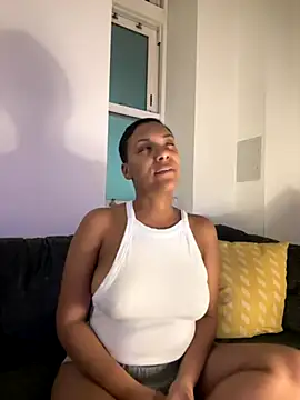 Melia Rayne online show from 21, 11, 2025