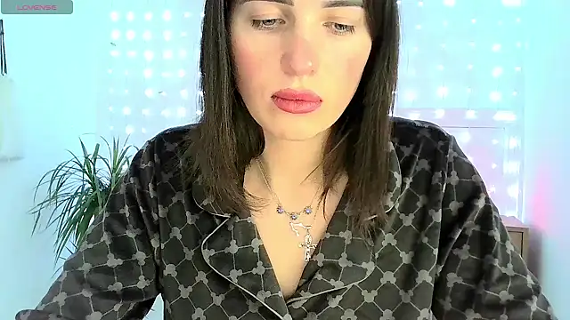 neferutt online show from 27, 11, 2025