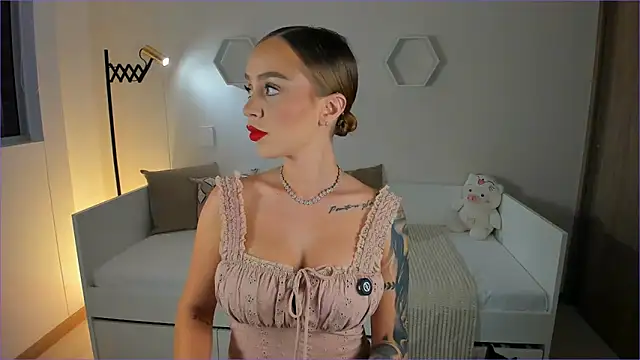 ValentinaMilann online show from 17, 2, 2026